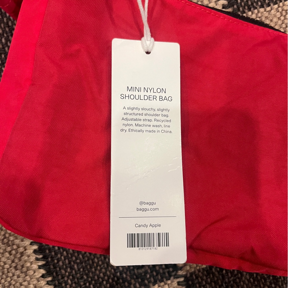 BAGGU Red Mini Nylon Shoulder Bag - Picture 3 of 3
